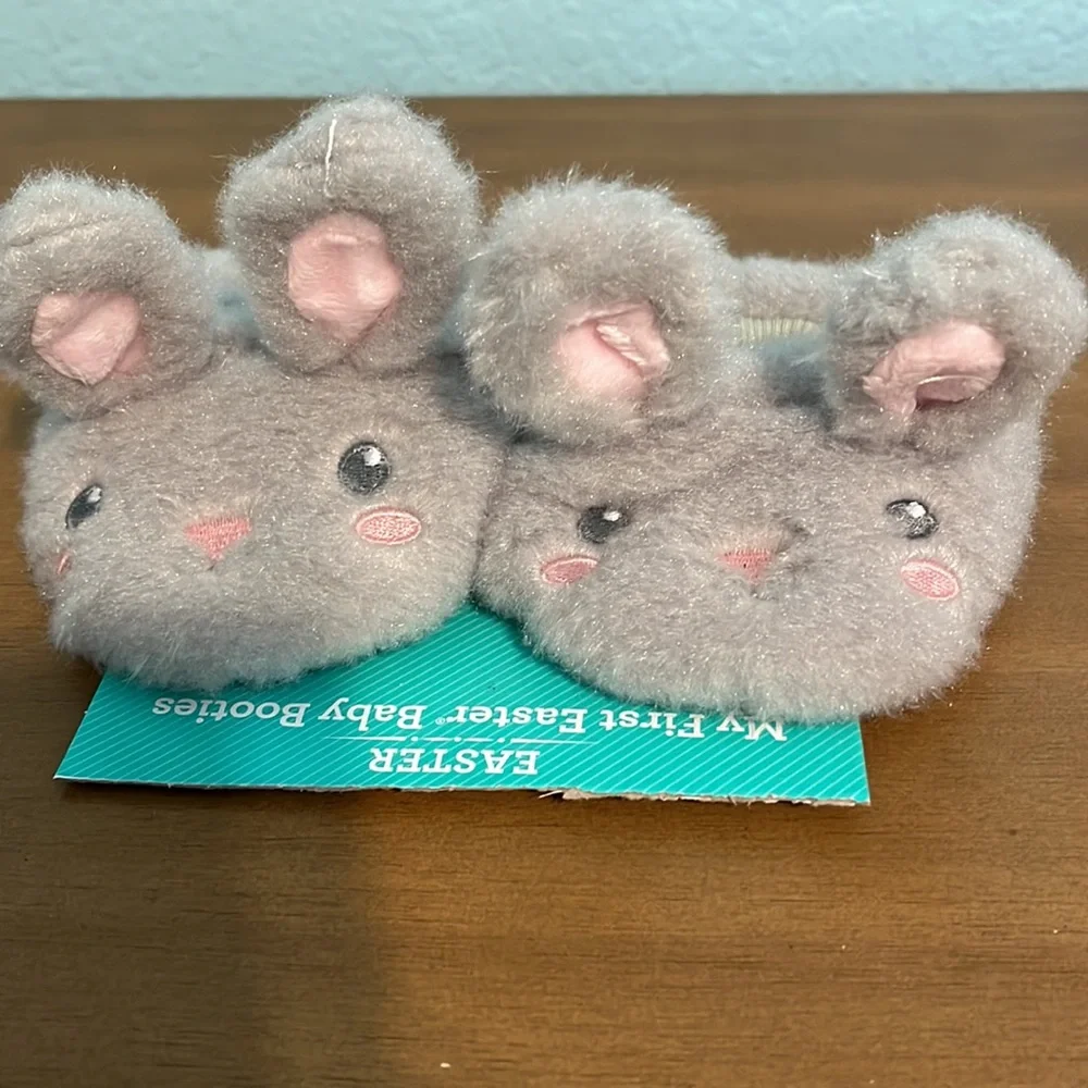 Bundle of Easter bunny stuffers - Picture 2 of 4